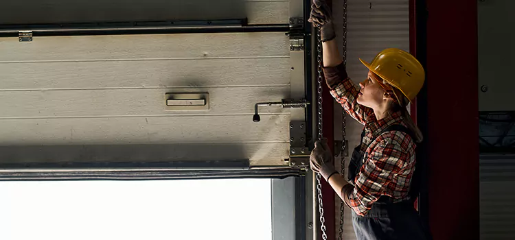Addressing Common Garage Door Stoppage Issues in Opelousas, LA